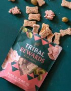 TRIBAL Rewards XS-XL Ton și Ulei de măsline punguță recompense funcționale câini 125g