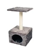 Flamingo ANSAMBLU DE JOACA PENTRU PISICI CU SUPORT PATRAT SI SISAL 30X30X55CM/1031263