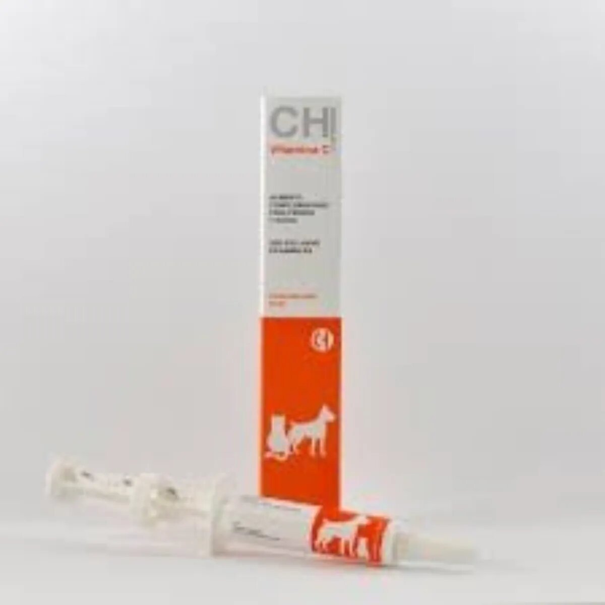 Chemical Iberica Vitamina C supliment multivitamine câini suspensie orală Vitamina C XS-XL supliment multivitamine câini și pisici seringă gradată 15ml suspensie orală