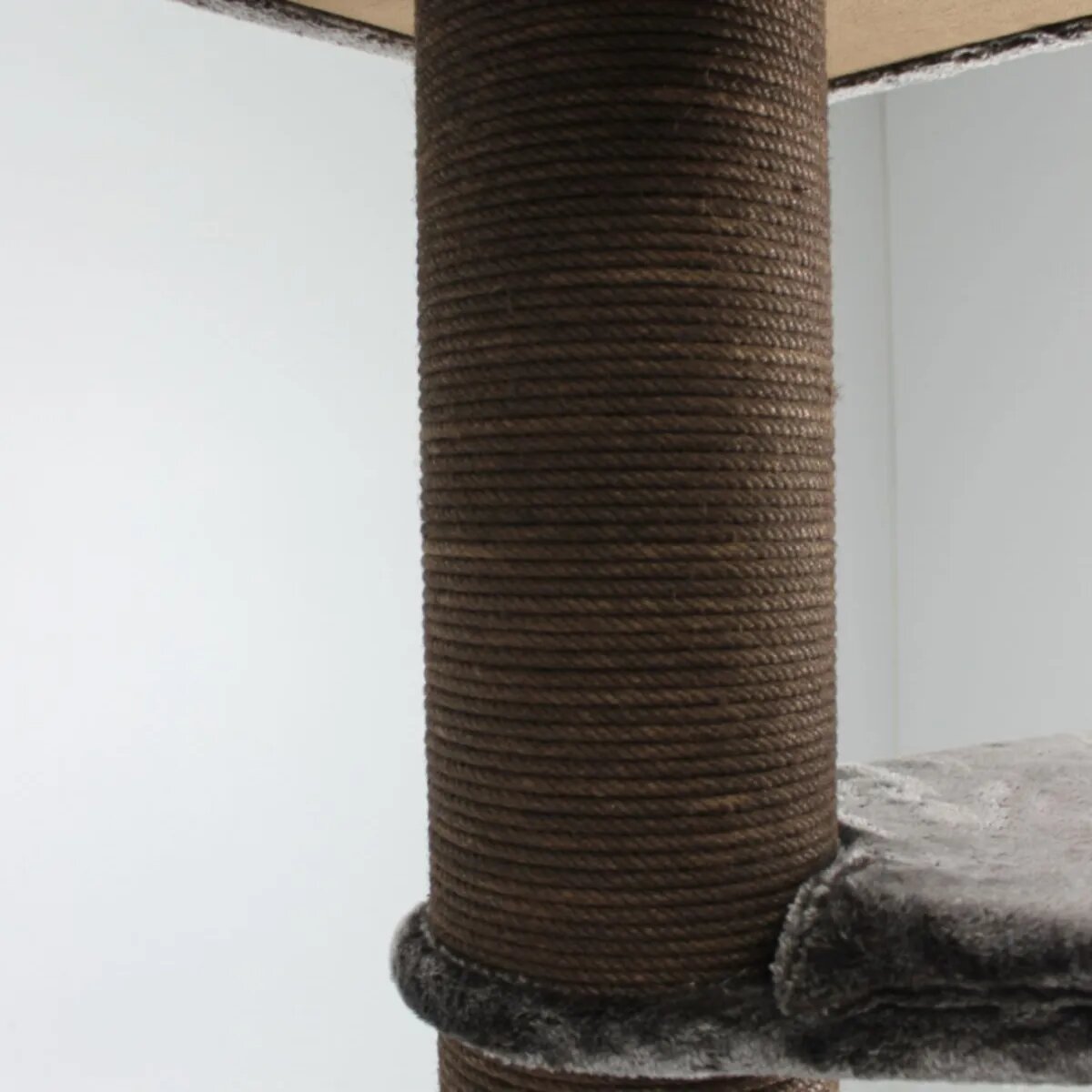 SHAW Paris ansamblu de joacă pisici 3 etaje MDF și pluș elemente de zgâriat gri 90x90x159cm