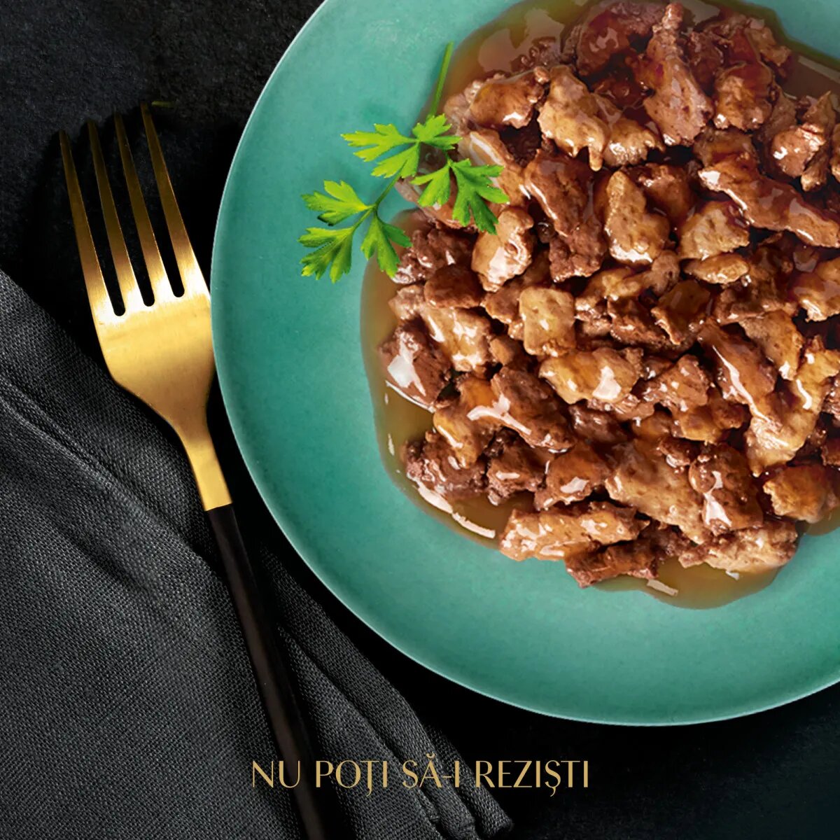 SHEBA Select Slices Pui și Vită plic hrană umedă pisici (în sos) 85g