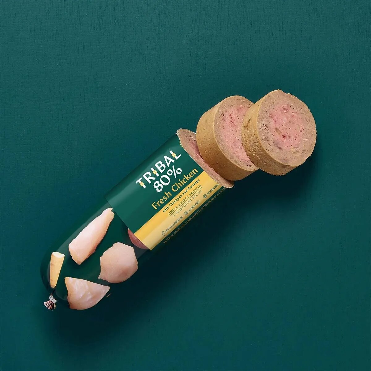 TRIBAL 80% Gourmet Sausage XS-XL Pui salam hrană umedă monoproteică fără cereale câini junior & adult (pate) 750g