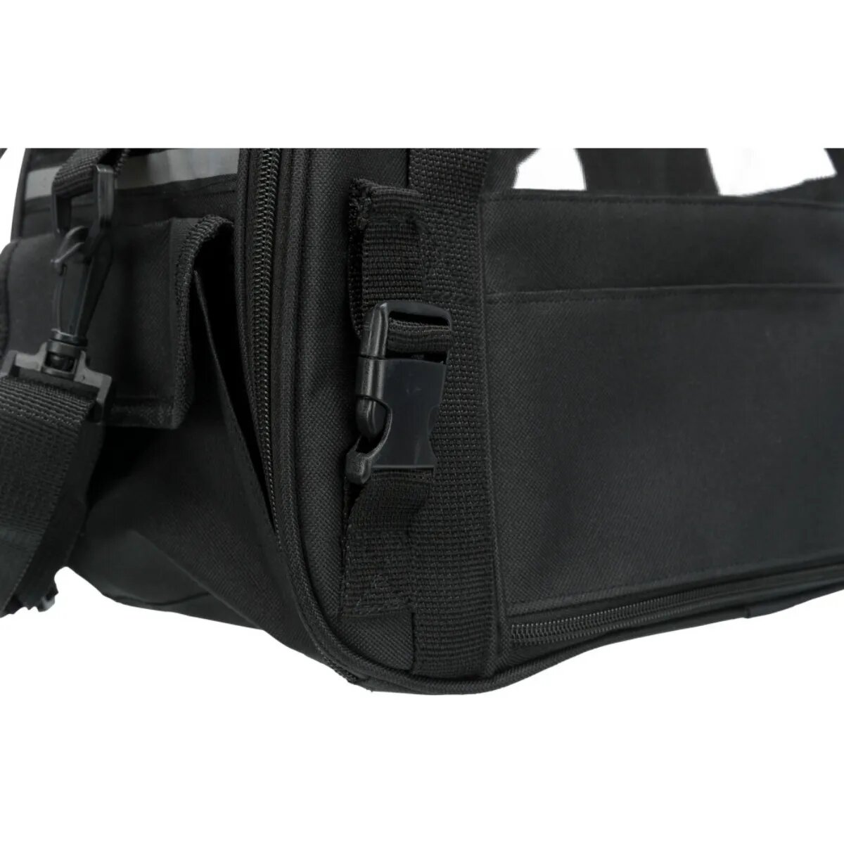 Trixie Madison geantă transport câini și pisici poliester deschidere laterală cu curea de umăr cu buzunare Madison geantă transport câini și pisici XS(max. 5kg) poliester deschidere laterală cu curea de umăr cu buzunare negru 19 x 28