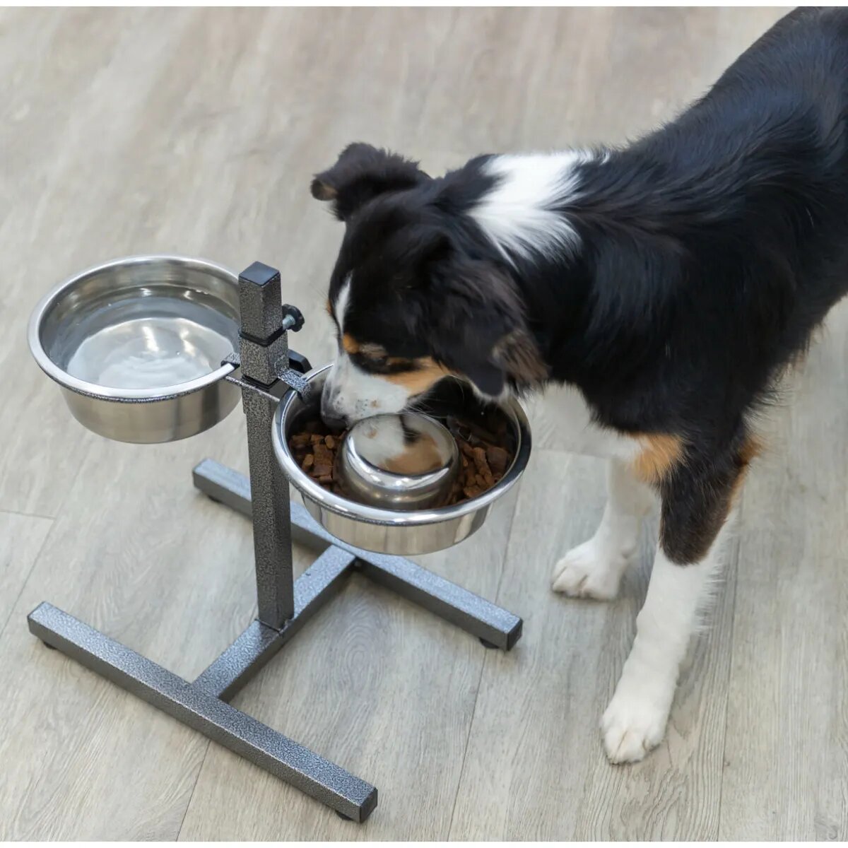 Trixie set suport castroane câini + 2 boluri înalțime reglabilă metal argintiu M-L(1.8l ⌀21cm)
