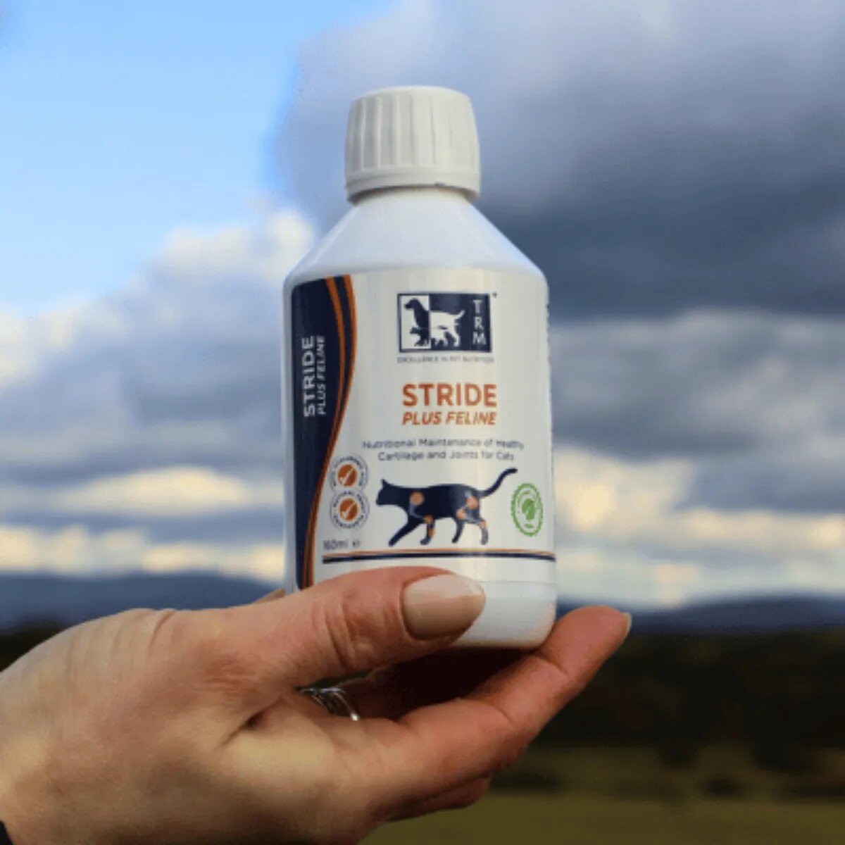 TRM Stride Plus Feline supliment sistem articular pisici suspensie orală Stride Plus Feline supliment sistem articular pisici flacon 160ml suspensie orală