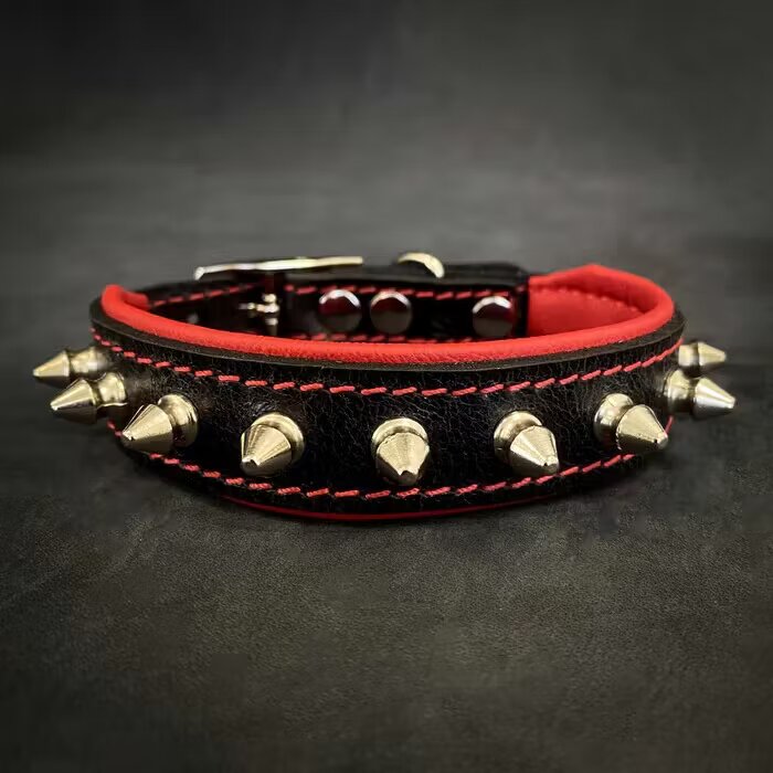 Bestia Zgarda Spiky Piele Naturala M: 30-35 cm Rosu