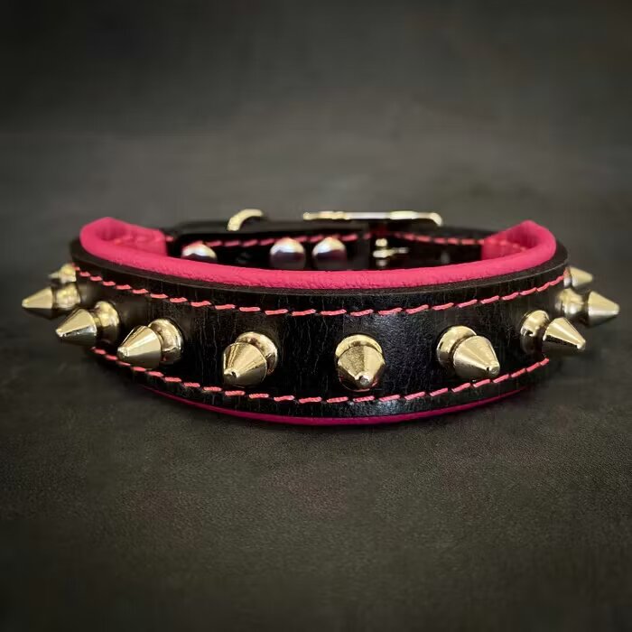 Bestia Zgarda Spiky Piele Naturala M: 30-35 cm Roz