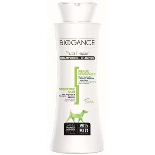 Biogance Sampon pentru caini Dog Shampoo Nutri Repair Sensitive 250 ml