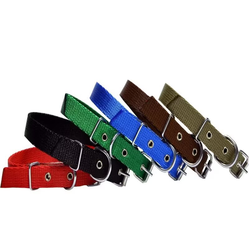 Milan Zgarda Nylon pentru Caini 25 cm